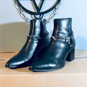ASOS MENS BOOTS (( NOT ACCEPTING OFFERS ))